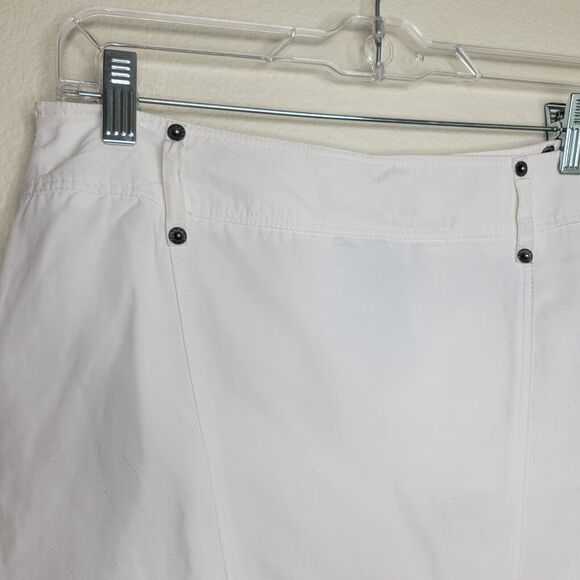 BURBERRY White 100% Linen Knee Length Skirt Size 42 Mesh Lined Made In Italy - Picture 7 of 16